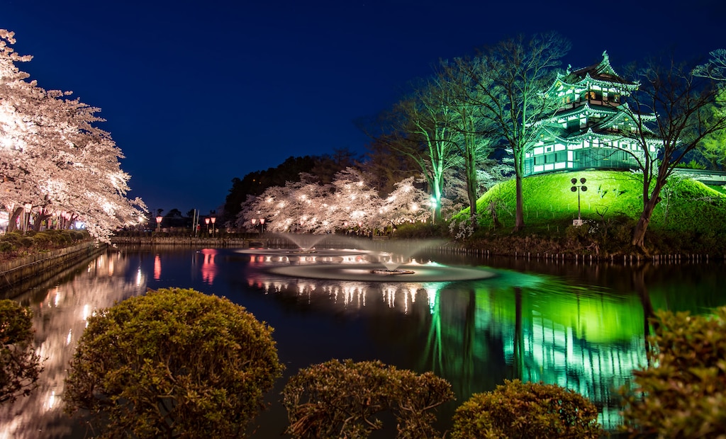 高田公園は新潟県屈指の桜の名所！観光スポットとしておすすめです