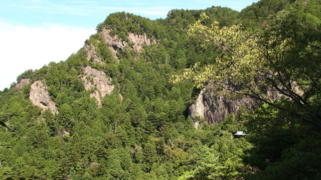 湯谷温泉のおすすめ観光スポット7選 紅葉の鳳来峡と長篠の古戦場を巡る旅 Skyticket 観光ガイド