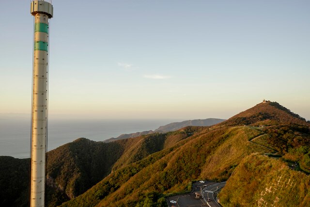 弥彦神社とセットで訪れたい 日本海を見渡せる弥彦山の観光情報 Skyticket 観光ガイド