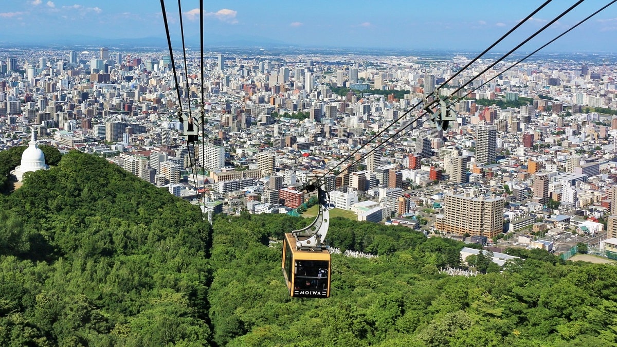 藻岩山ロープウェイとは 夜景の見どころや営業時間もご紹介 Skyticket 観光ガイド