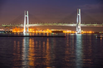 ベイブリッジとレインボーブリッジが見られる