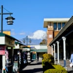 御殿場プレミアムアウトレットがある