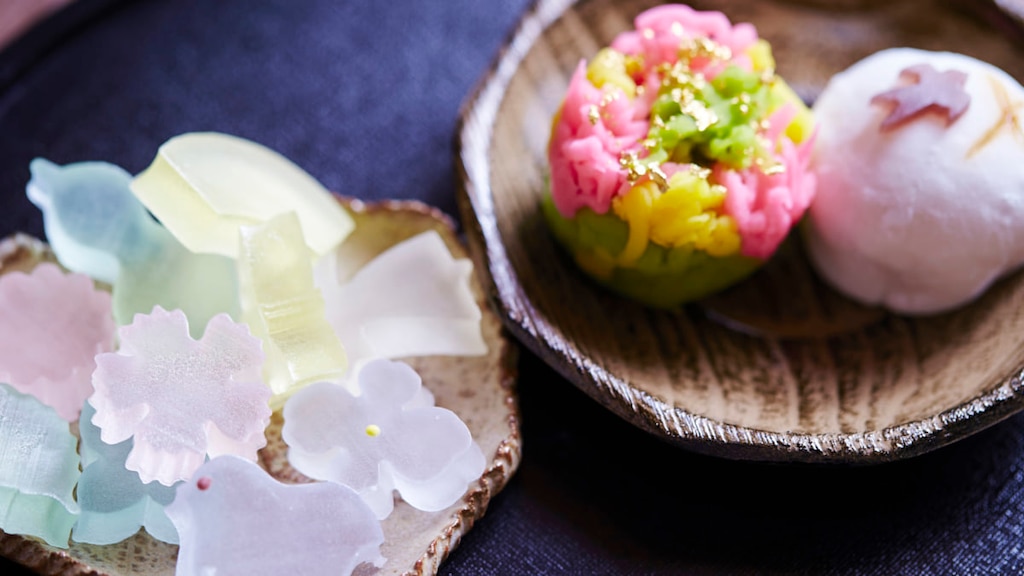 金沢で美味な和菓子を。老舗和菓子屋7店をご紹介。