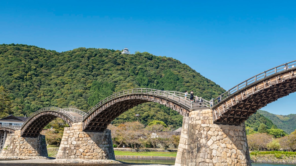 山口県岩国市のおすすめビジネスホテル！米軍基地と共存するのどかな町