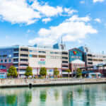 ワールドポーターズはみなとみらいのショッピングスポット