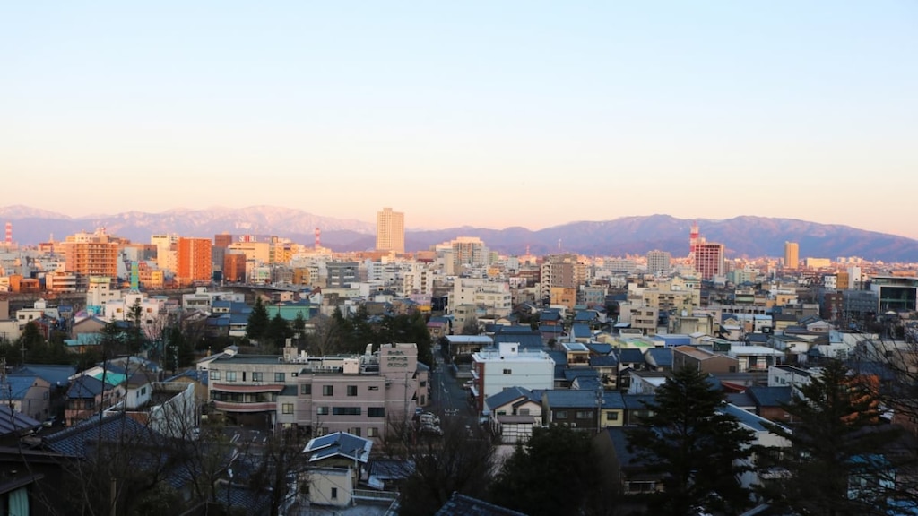 福井市街を見下ろす景観スポット「足羽山」の観光と見どころ