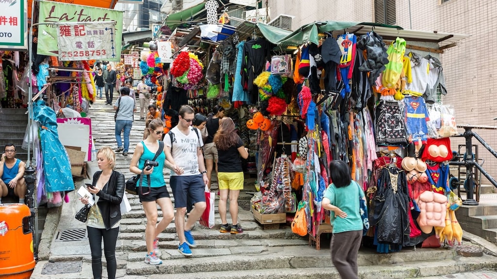 石畳が美しい香港の「ポッティンガー・ストリート」で街歩きを楽しもう！