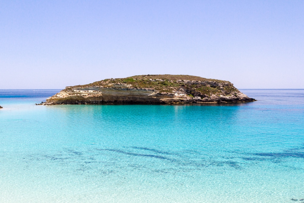 透明度が高い海！地中海に浮かぶランペドゥーザ島の特選観光スポット9選