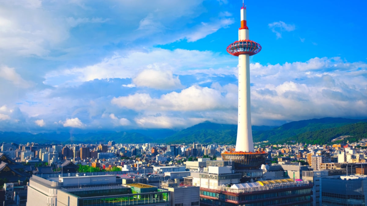 京都のランドマークタワー 京都タワーを徹底紹介 Skyticket 観光ガイド