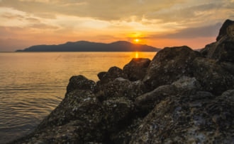 タイ サトゥーンのラグーにある検索結果 ウェブ検索結果 パク バラ ビーチの夕焼け