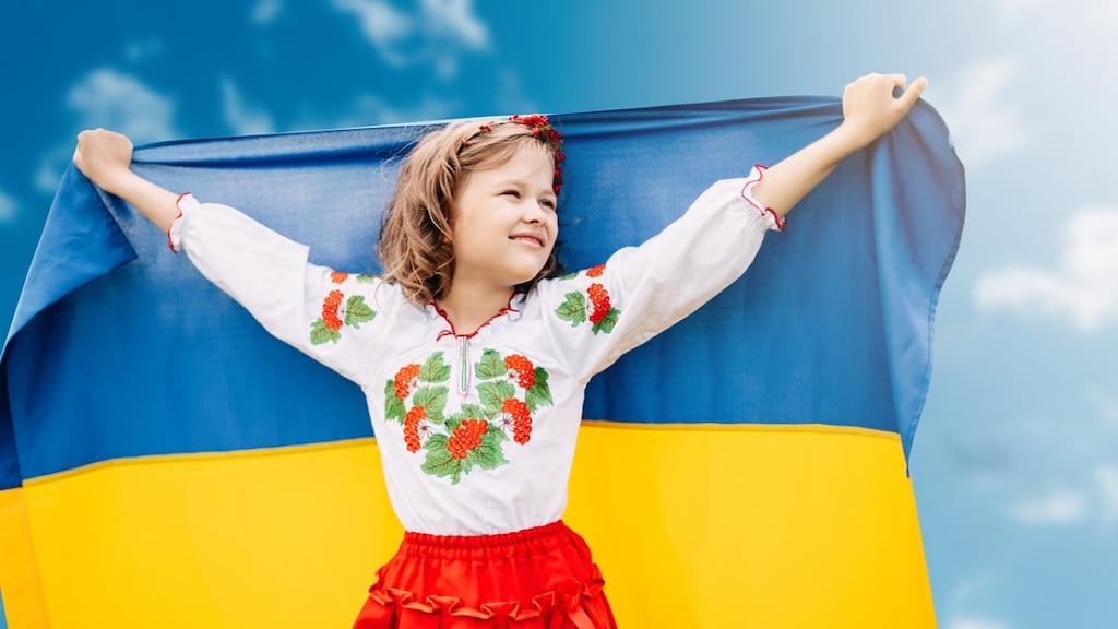 黒海の風薫るウクライナ。お土産には可愛い民族衣装ソロチカがおススメ！