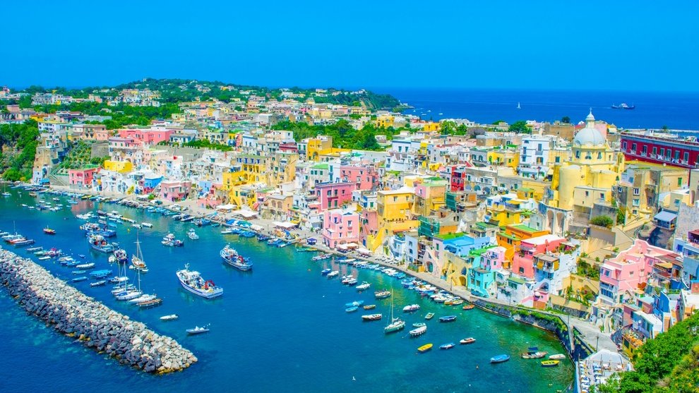 イタリア随一の美しさを誇る街ナポリのおすすめのお土産4選！
