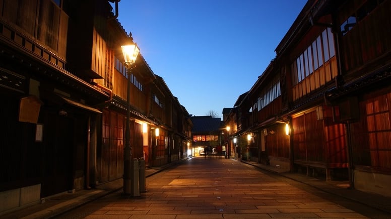 金沢駅や茶屋街の夜景が素敵！石川県のおすすめ夜景スポット5選！