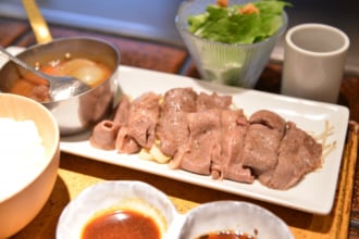 岡半 本店の和牛リブロース薄焼