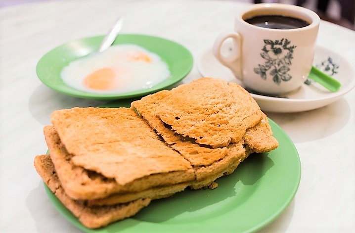 豊かな自然と整備された街並みが美しいジュロンで絶品の朝食を堪能しよう！