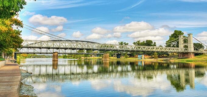 ウェーコ（ウェイコー）