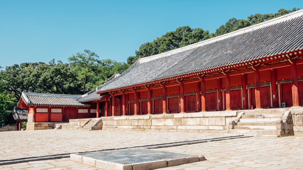 ソウルにある神聖な世界遺産！朝鮮王朝の王と王妃が眠る宗廟