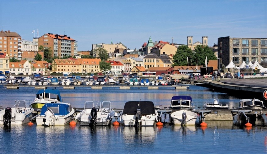 スウェーデン海軍の象徴とされる世界遺産、カールスクローナの軍港