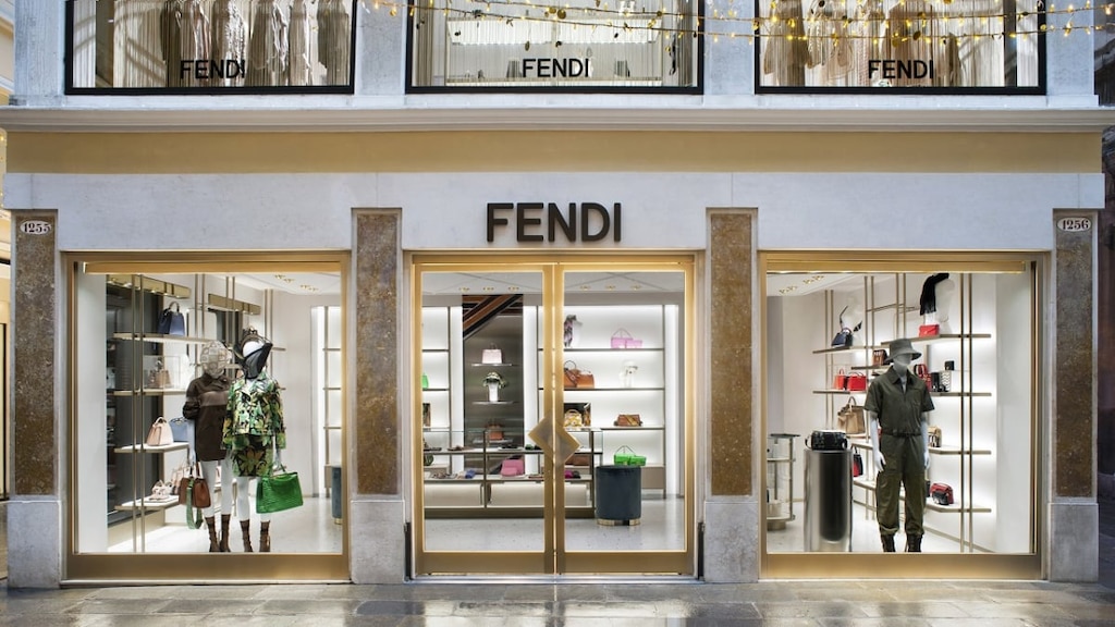 イタリアンブランド・フェンディ、ヴェネツィアに新たな旗艦店をオープン！