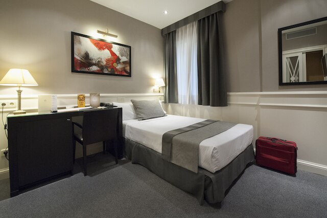 ホテル エンペラドール