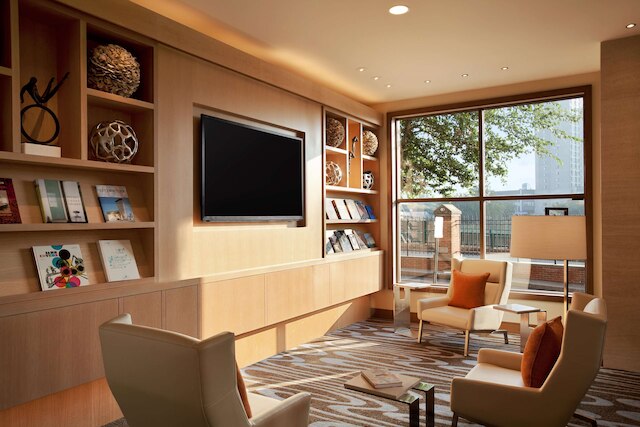 ダブルツリー スイーツ バイ ヒルトン ホテル ボストン - ケンブリッジ