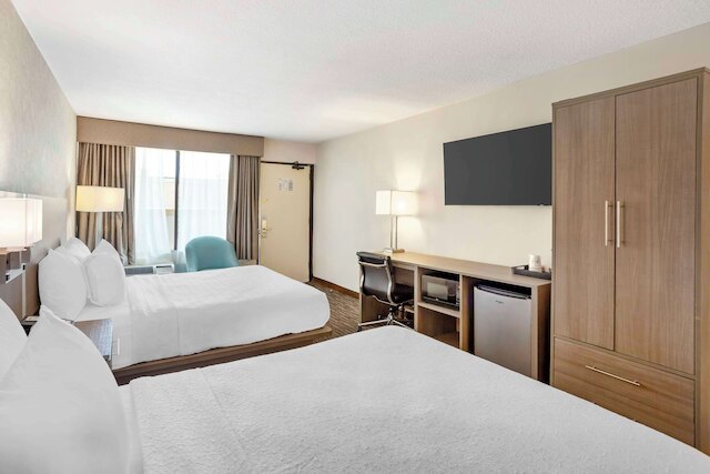 ベスト ウェスタン ミル リバー マナー