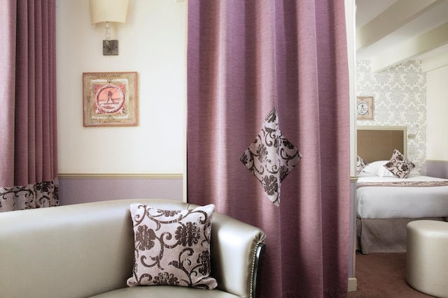 ホテル モンソー ワグラム