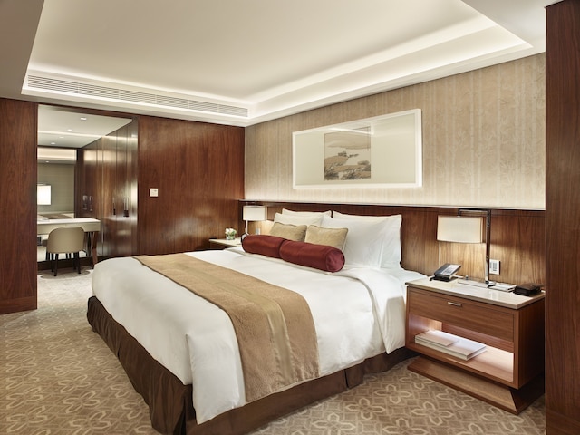 ホワイト スワン ホテル (広州白天鵝賓館)