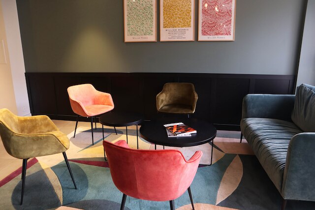 ティモテル パリ ガール モンパルナス