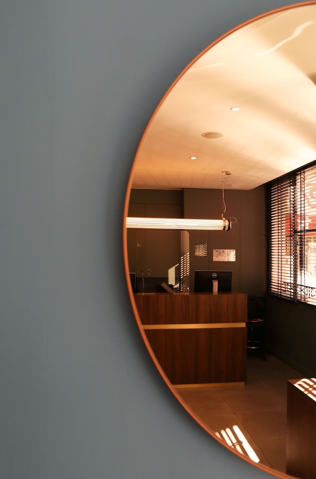 ティモテル パリ ガール モンパルナス