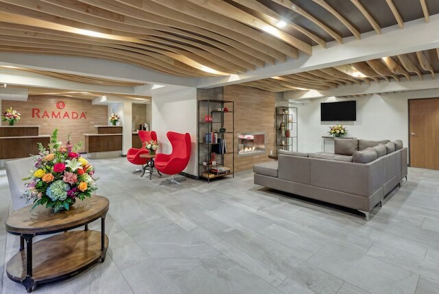 ラマダ バイ ウィンダム オースティン サウス