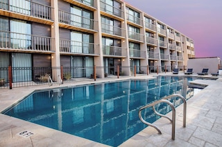 ラマダ バイ ウィンダム オースティン サウス