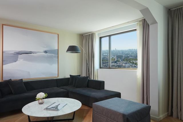 ハイアット リージェンシー パリ エトワール