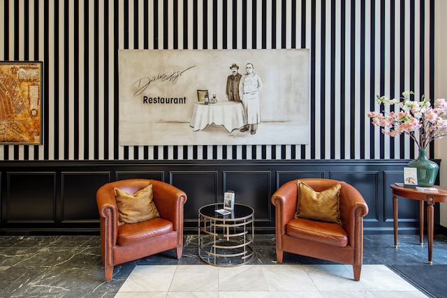 ディッカー & タイス ホテル