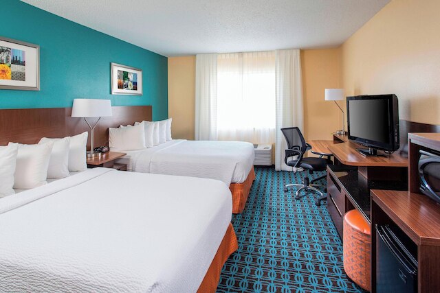 フェアフィールド イン & スイーツ バイ マリオット ブランソン