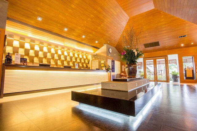 ノボテル ラヨーン リム ペー リゾート