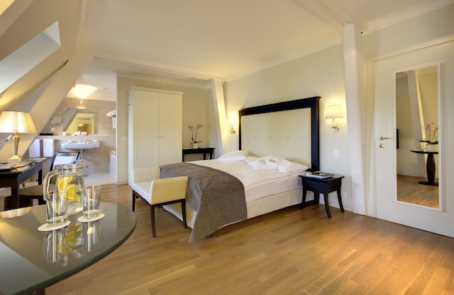 シャトー ドゥーシ