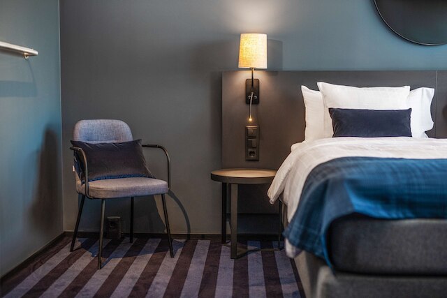 スカンディック ファルコニア