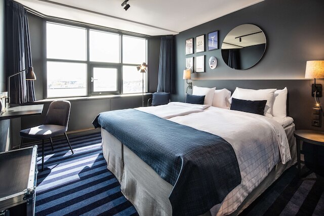 スカンディック ファルコニア