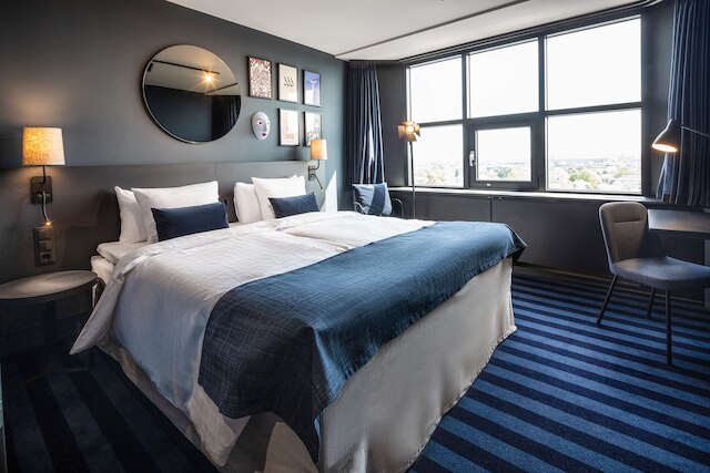 スカンディック ファルコニア