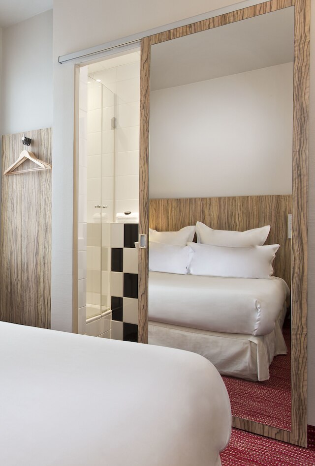 リバテル ガール デュ ノール スエード