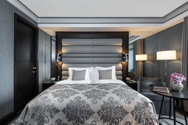 ロイヤル サヴォイ ホテル & スパ