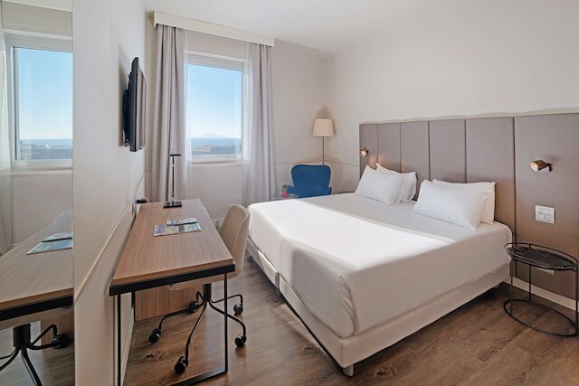 NH ナポリ パノラマ