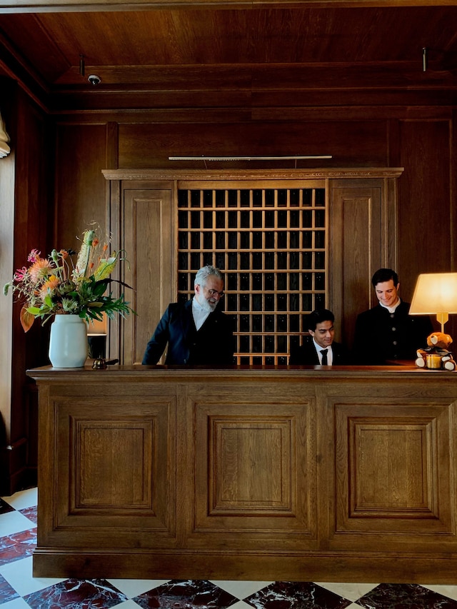 ホテル バルザック パリ & スパ イコイ