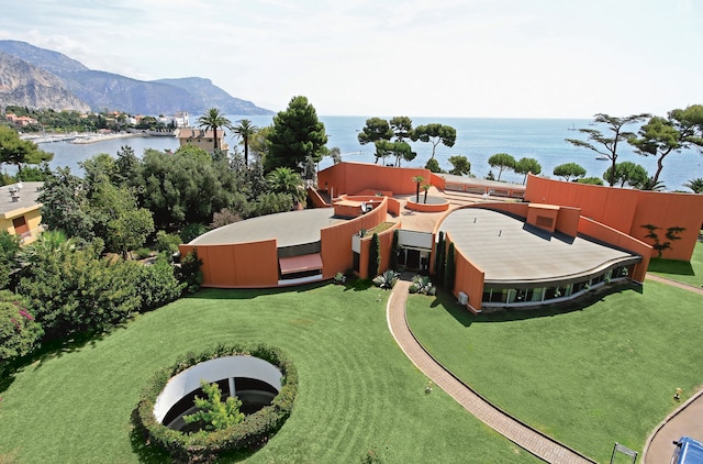 オテル バカンス ブルー デルクロワ