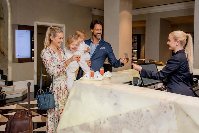 ホテル シュヴァイツァーホフ ベルン & スパ