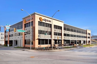 ラ キンタ  イン & スイーツ バイ ウィンダム インディアナポリス ダウンタウン