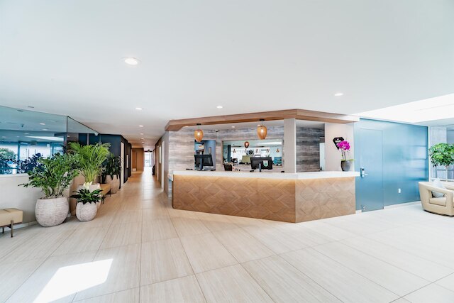 ベイ クラブ ホテル & マリーナ