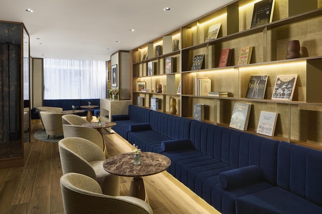 NH パリ オペラ フォーブール