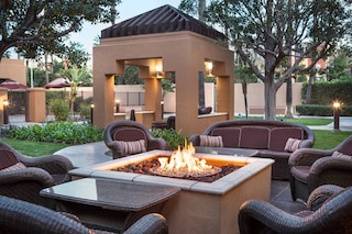 コートヤード バイ マリオット ジョン ウェイン エアポート / オレンジ カウンティ